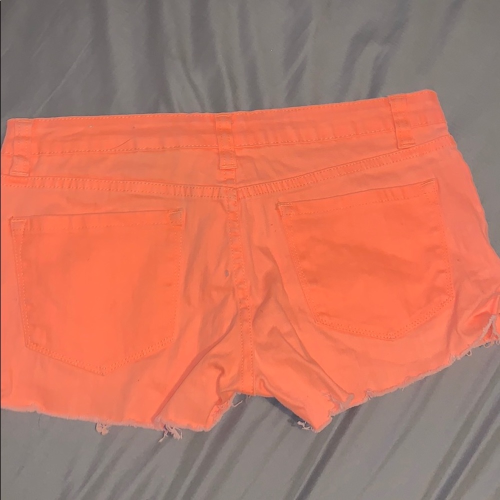 Shorts - Picture 2 of 2